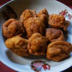 Fluffy Akara Balls A picture of Fluffy Akara Balls.