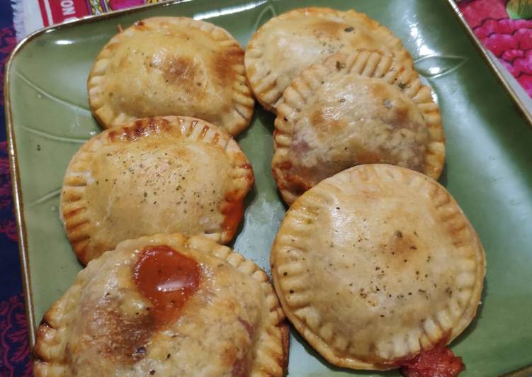 Simple Way to Make Favorite Pizza pockets