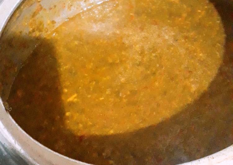 Step-by-Step Guide to Make Super Quick Homemade Dal palak