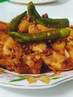 व्रत के आलू (Vrat ke aloo recipe in Hindi) रेसिपी मुख्य फोटो