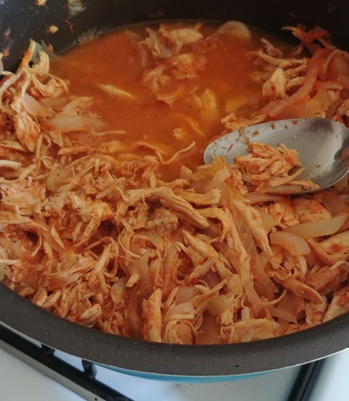Una foto de Tinga de pollo