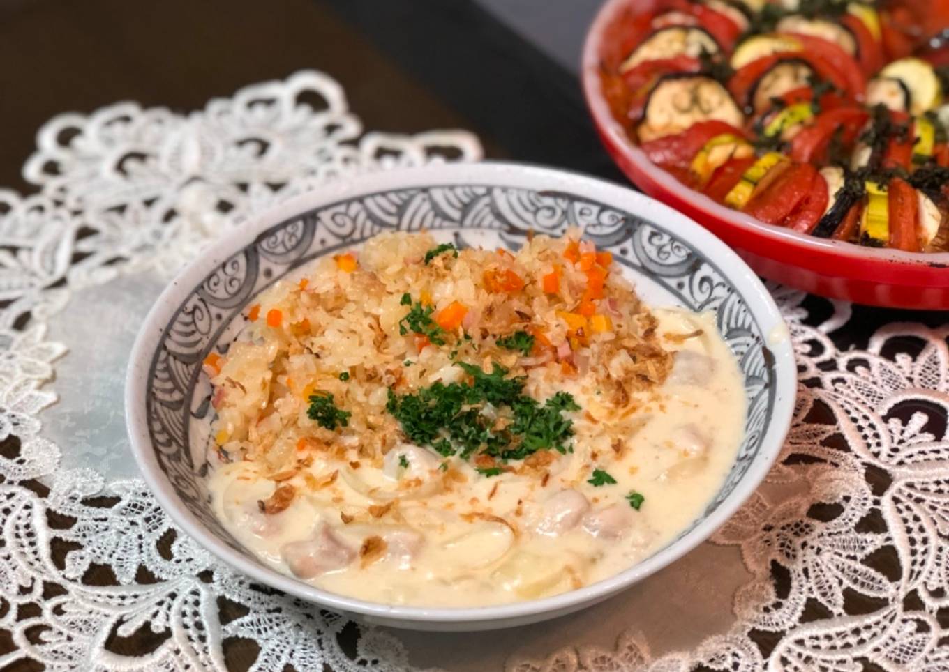 My mother’s pilaf with chicken white cream