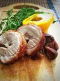 หมูกรอบขาชู