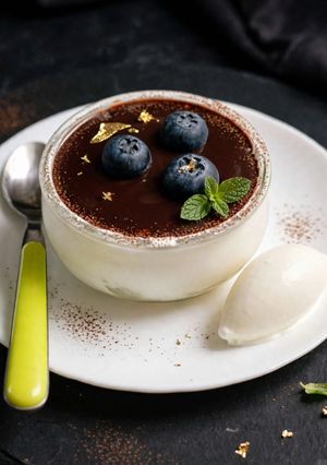 Foto di Cheesecake al Cioccolato, Mirtilli e Menta