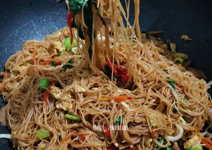 Yuk intip, Bagaimana cara memasak Bihun Goreng Sayuran #1 dijamin sedap