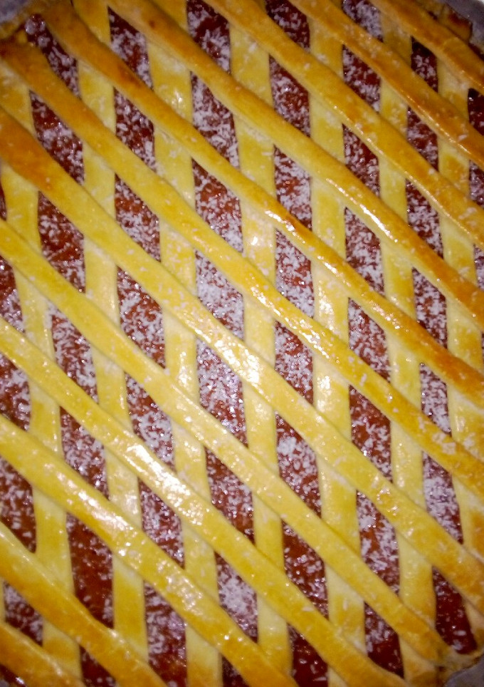 Una foto de Pastafrola de Dulce de Leche y membrillo
