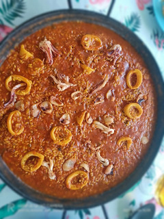 Una foto de Arroz de calamares😉😉😉😋😋😋
