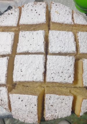 Una foto de Bizcochuelo de vainilla súper esponjoso y alto