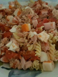Una foto de Ensalada fría de pasta