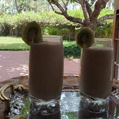 A picture of Kiwi Shake.