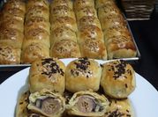 Gambar bolen pisang coklat