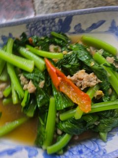 รูปของ ผัดกวางตุ้งหมูพริก