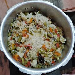 Veg pulao A picture of Veg pulao.