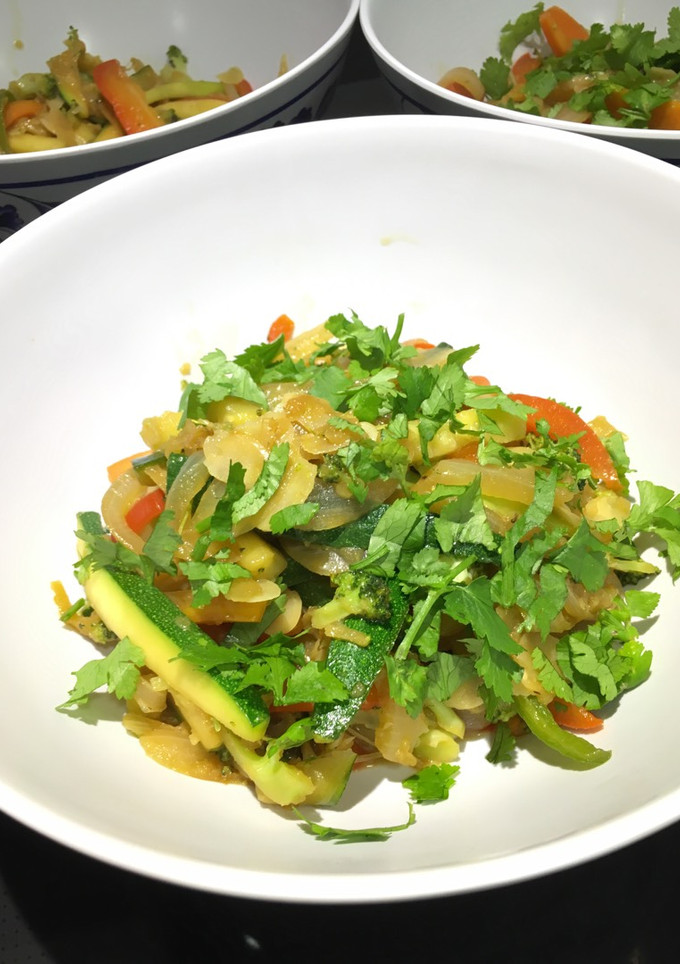 Una foto de Verduras sabrosas al wok light