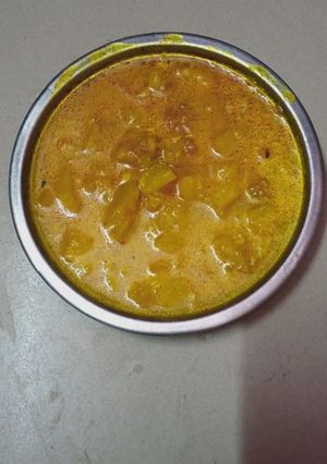देसी लौकी की सब्जी(desi lauki ki sabzi recipe in hindi) रेसिपी मुख्य फोटो