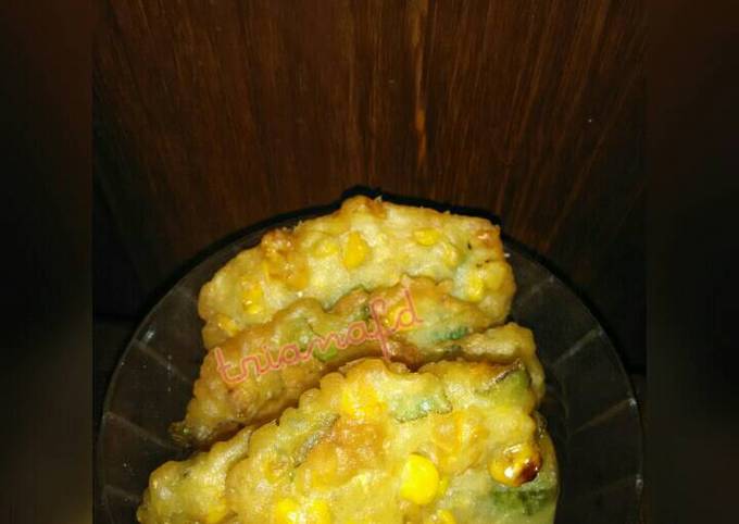 Cara Membuat Bakwan jagung~renyah diluar empuk di dalam~ Ekonomis Untuk Jualan