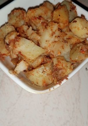 जीरा आलू(jeera aloo recipe in hindi) रेसिपी मुख्य फोटो
