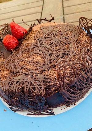 Una foto de Bizcocho triple chocolate 🍫
