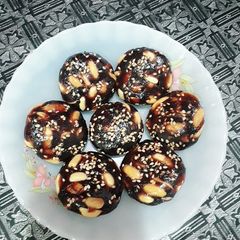 Khajur Barfi(Iftar special) A picture of Khajur Barfi(Iftar special).