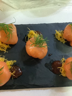 Foto principal de Bombones de Salmón y Queso con Nueces