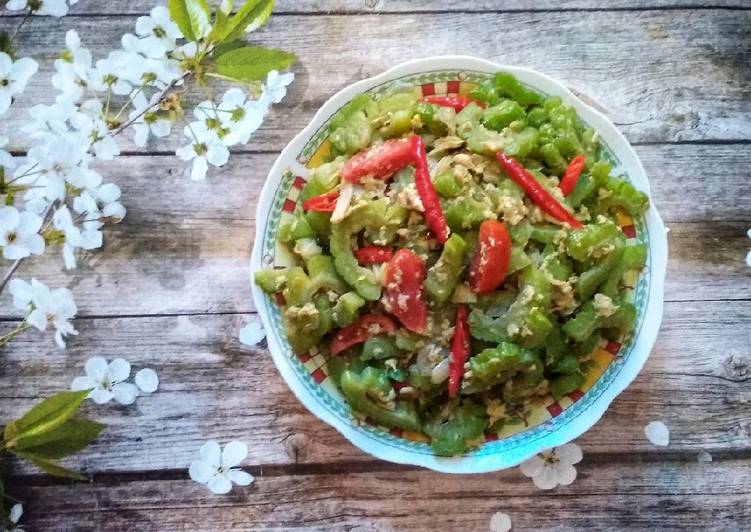 Cara Gampang Membuat Tumis sayur pare, Lezat