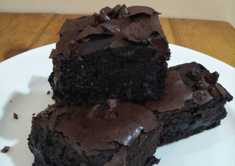 Triple Fudge Brownie