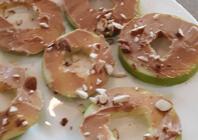 Recipe of Perfect Peanut butter apple rings