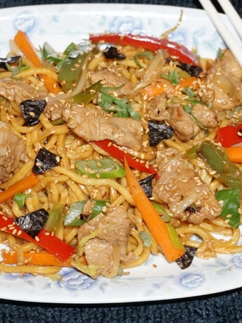 Recipe Pork yakisoba the Delicious Can spoil the tongue