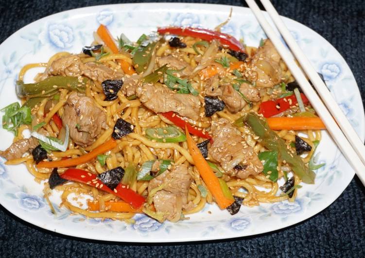 Step-by-Step Guide to Cook Super Quick Pork yakisoba