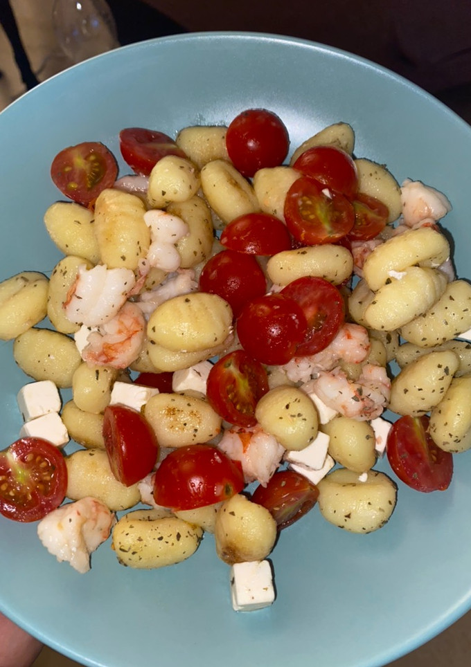 Una foto de Ensalada de ñoquis