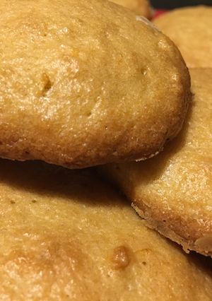 Una foto de Galletas de sémola y naranja