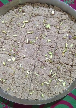 तिल पट्टी (Til patti recipe in Hindi) रेसिपी मुख्य फोटो