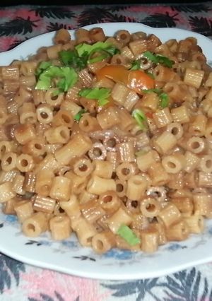 صورة لوصفة مكرونة محمرة بالخضار
