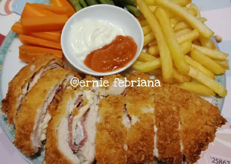 Bagaimana Membuat Chicken Cordon bleu yang Bisa Manjain Lidah