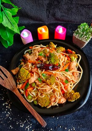 A picture of Stir Fry Spaghetti.