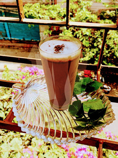 चॉकलेट शेक विद चॉकलेट आइसक्रीम (chocolate shake with chocolate ice cream recipe in Hindi) रेसिपी मुख्य फोटो