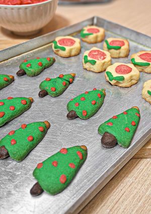 Foto resep Xmas Tree Butter Cookies 🎄