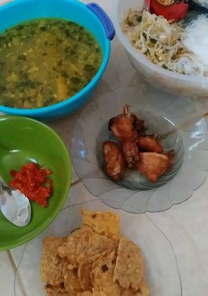 Foto resep Soto Ayam Komplit
