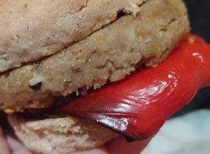 Una foto de Hamburguesas veganas de kale, garbanzo y nuez