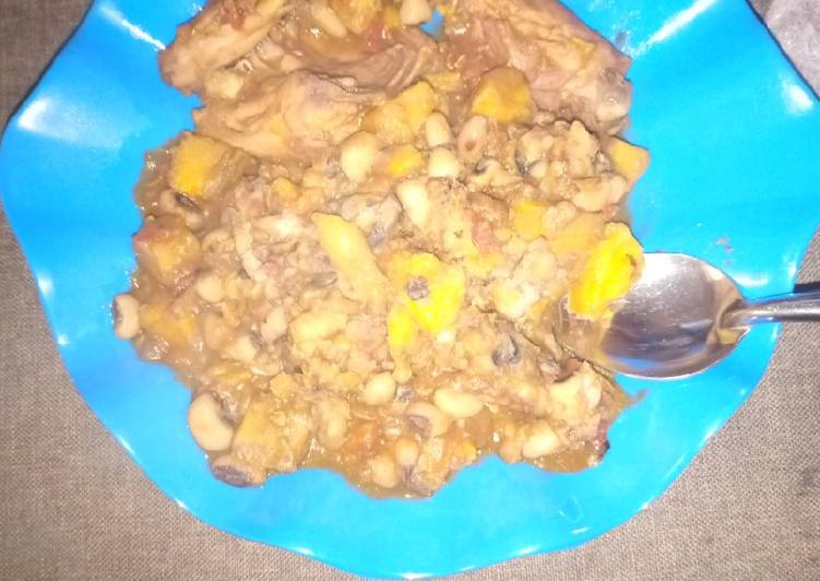 Beans and plantain porridge