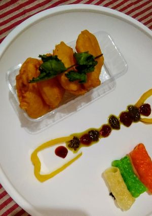 A picture of Aloo puri.