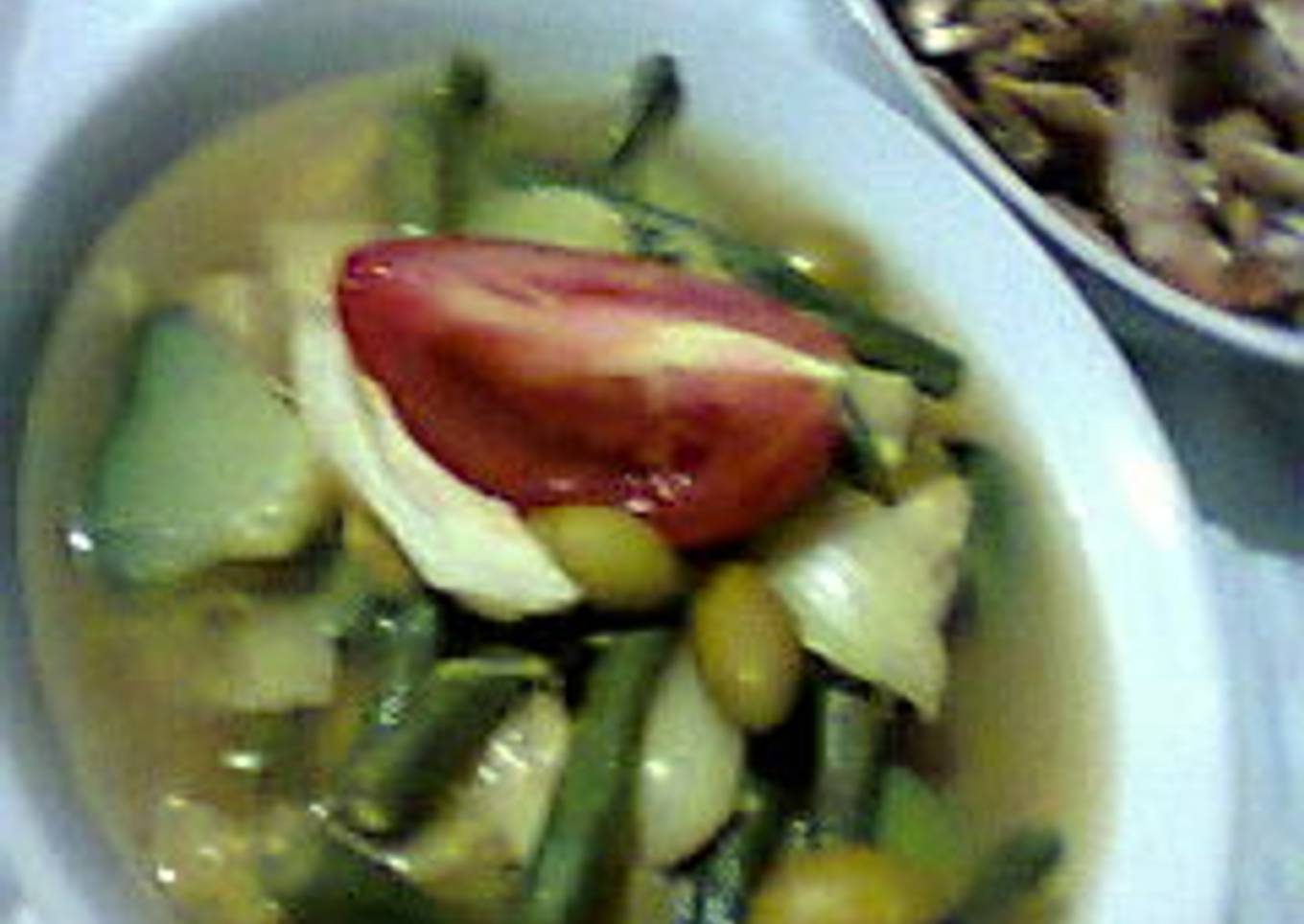 Sour yellow vegetables are very simple