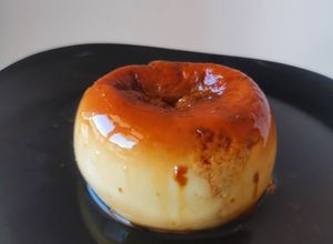 Una foto de Flan individual en 2 min al micro!