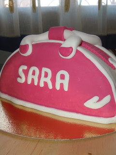 Una foto de Tarta bolso (fondant)