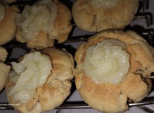 Una foto de Pepas con relleno de lemon pie!!🍋🍋