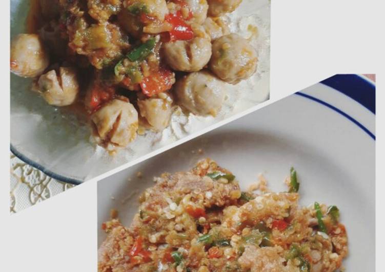 Cara Menyiapkan Ayam geprek Vs pentol mercon😻, Bikin Ngiler