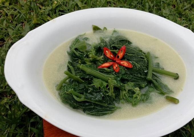 Sayur bobor pucuk labu siam