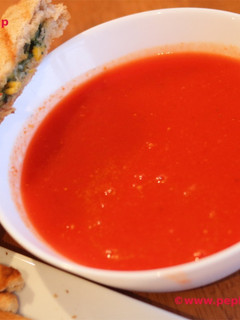 A picture of Mix Vegetable Soup With Beetroot.