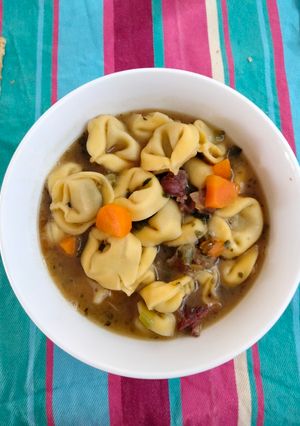 Una foto de Sopa de capeletinis!