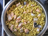 Fideuá de salmón